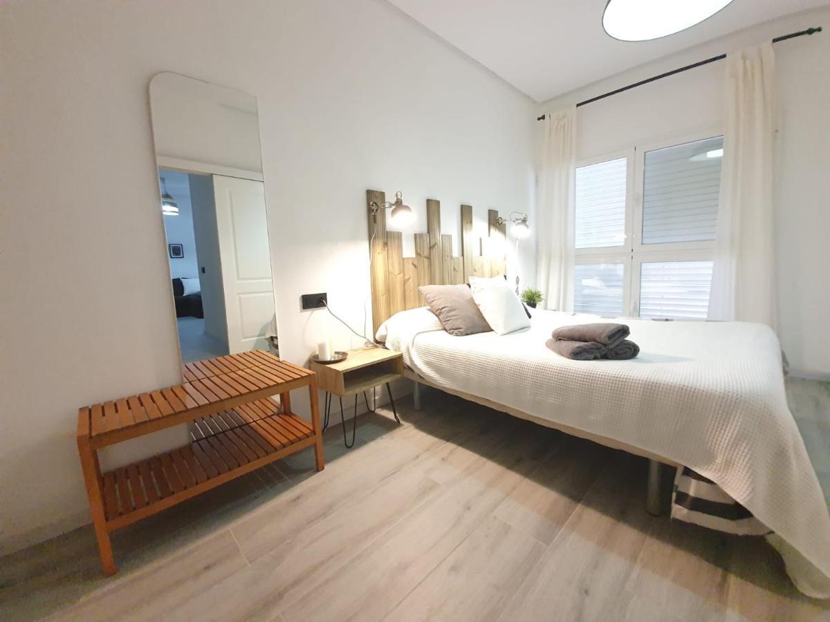 Apartamentos Alamos Málaga Dış mekan fotoğraf