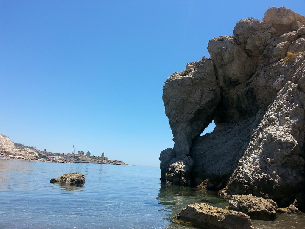 Apartamentos Alamos Málaga Oda fotoğraf