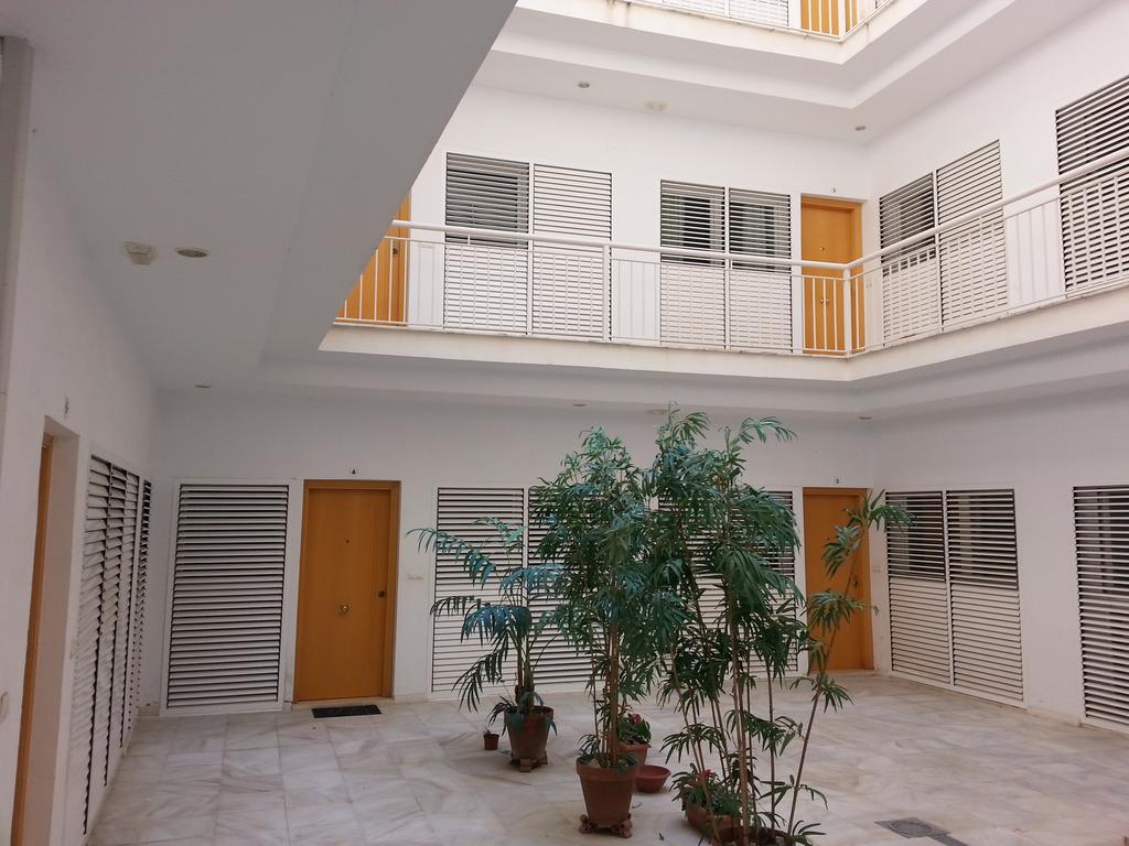 Apartamentos Alamos Málaga Oda fotoğraf